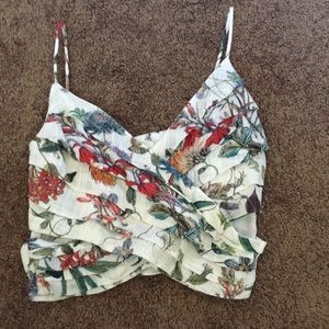 Cropped tank top with floral design